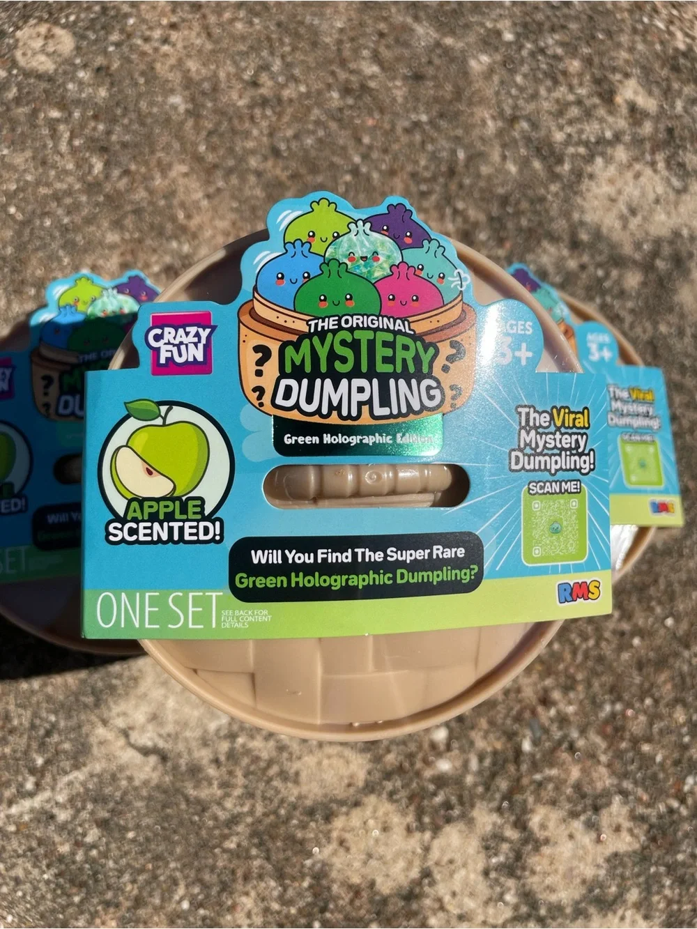VIRAL! RMS Crazy Fun Apple Scented GREEN HOLOGRAPHIC Mystery Dumpling NEW!